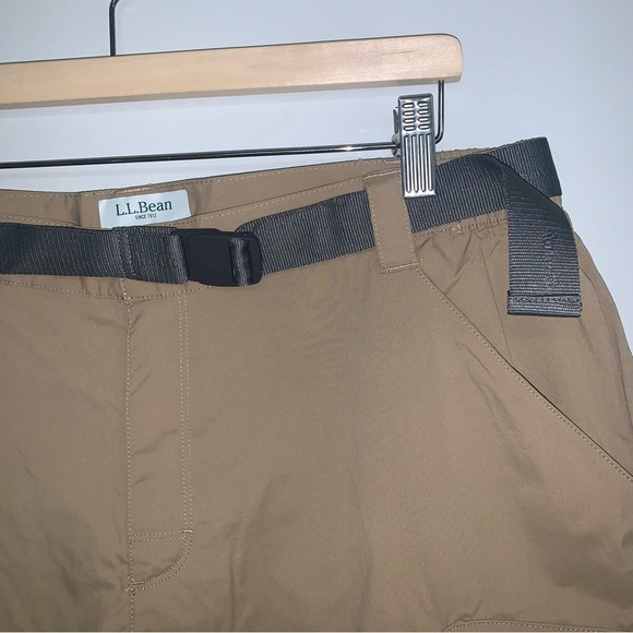 L.L. Bean Shorts Men’s Size Large Khaki Beige Nylon Belted Cargo Hiking Outdoors - Picture 4 of 8
